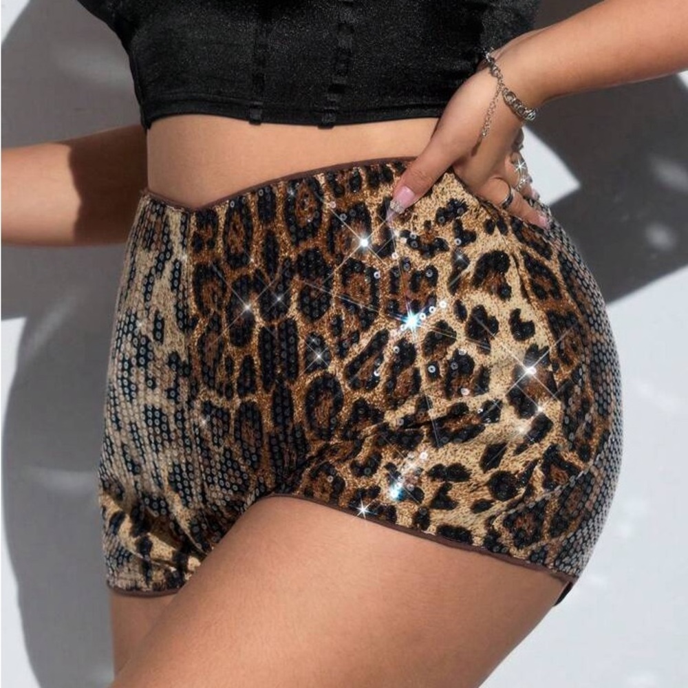 SHEIN High Waist Leopard Print Shorts